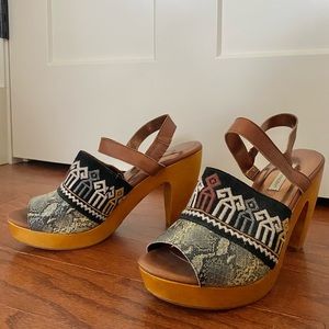 Cynthia Vincent wooded heeled sling back shoes